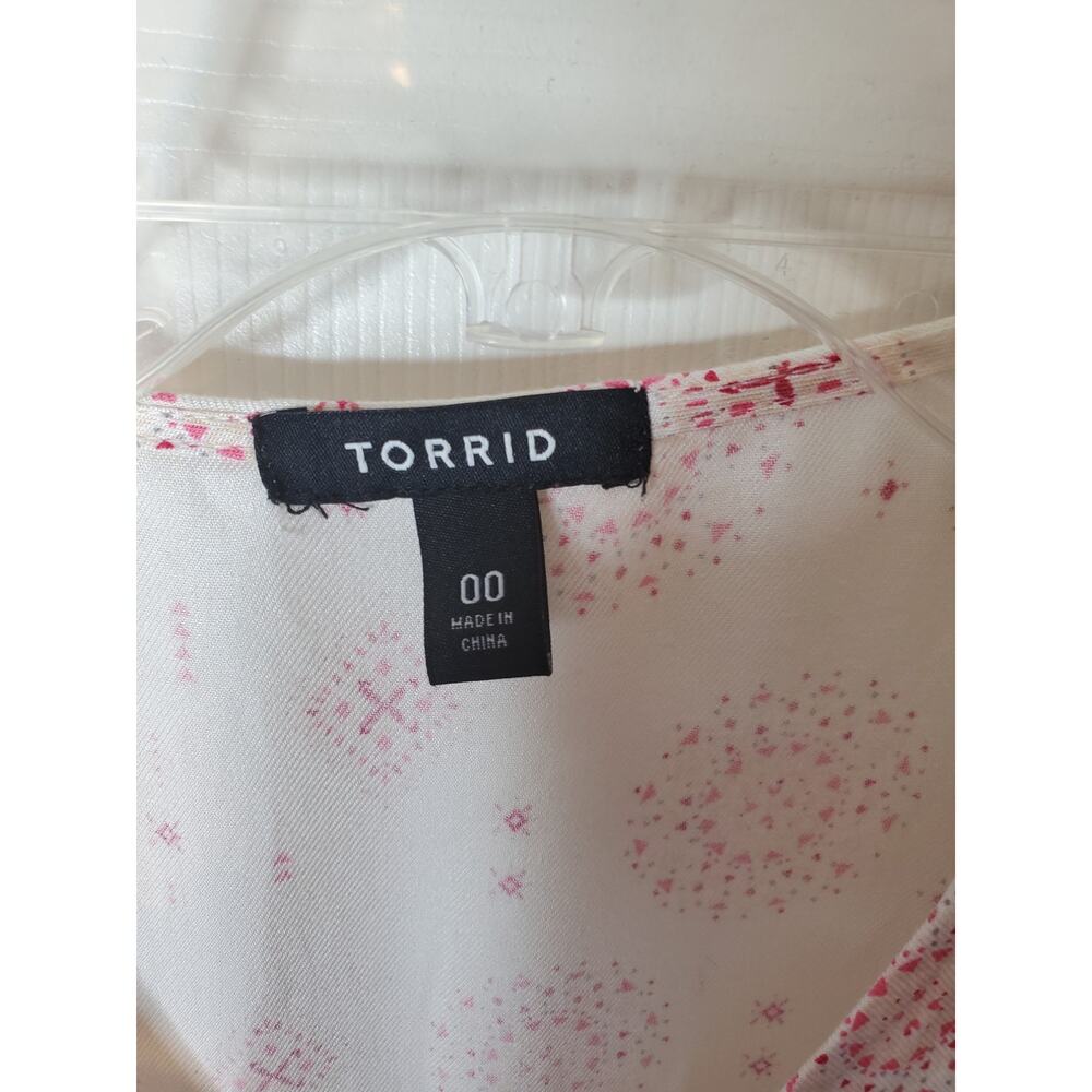 Torrid Kimono Style Open Front Drape Twill Top, T… - image 5